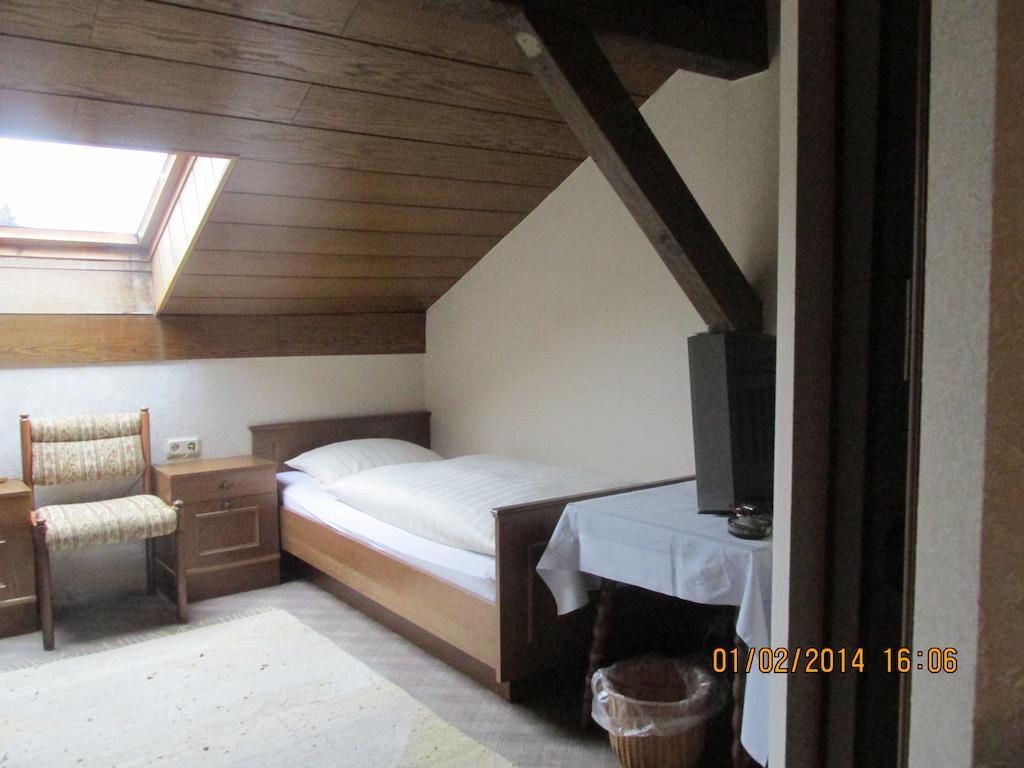 Hotel Schauenburg Tholey Room photo